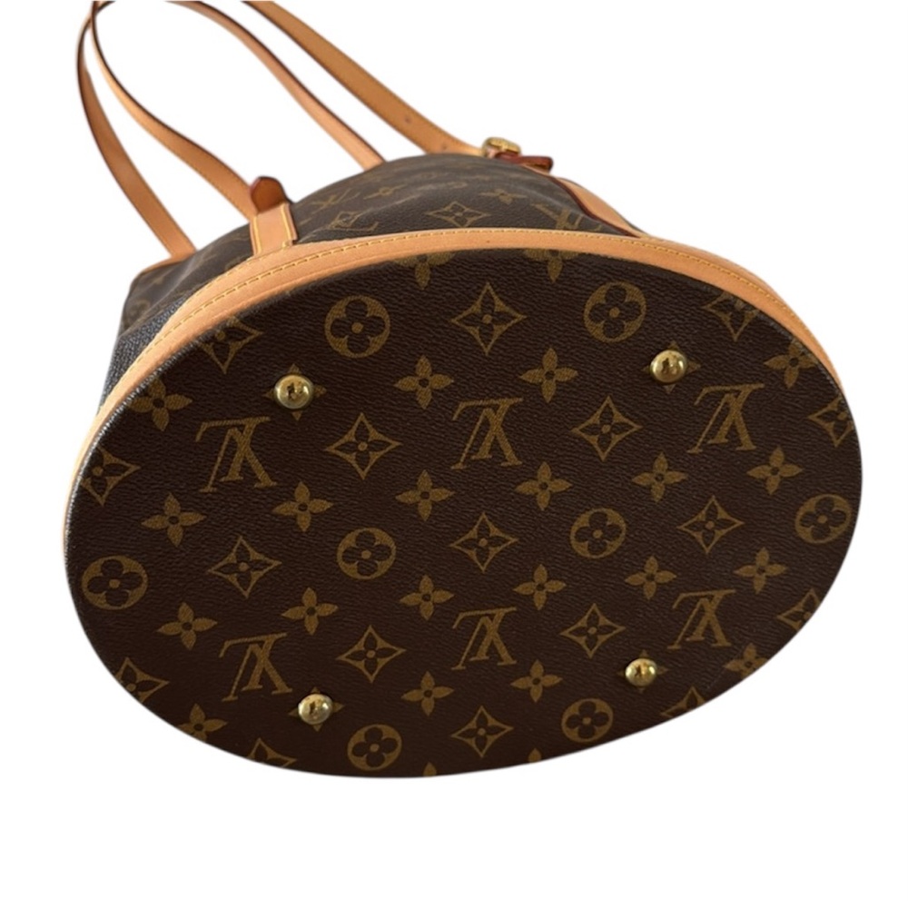 🎉Authentic Louis Vuitton Monogram Bucket Bag Tote in Excellent Condition🎉 - Picture 5 of 11